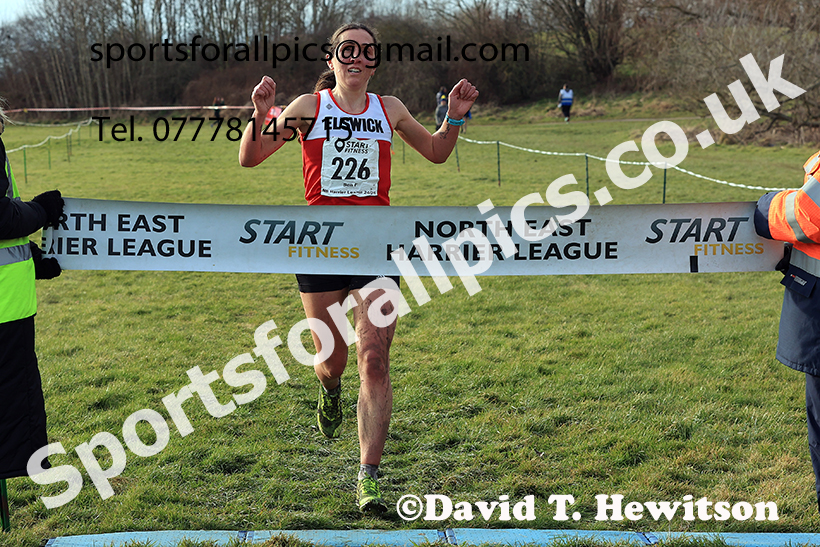 Senior Women, 2025 Start Fitness NEHL Sherman Cup/Divison Shield, Temple Park, South Shields. Photo: David T. Hewitson/Sports for All Pics